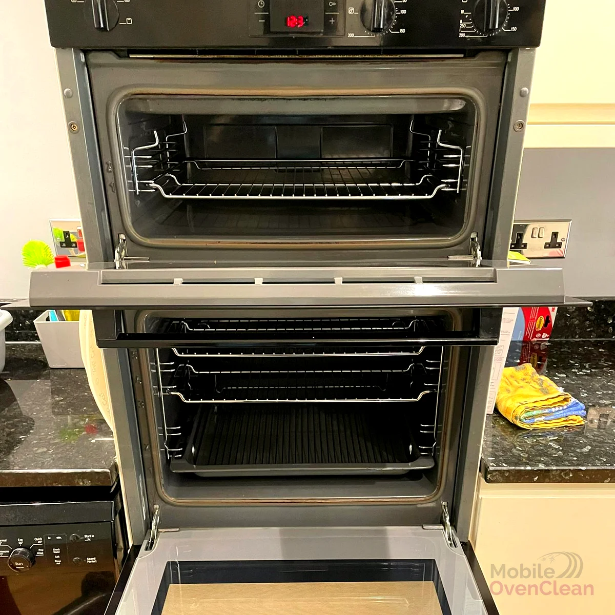 Double oven after professional cleaning — sparkling clean