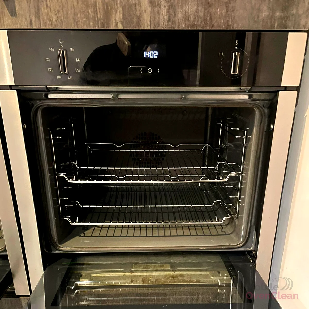 Oven after professional cleaning — sparkling result