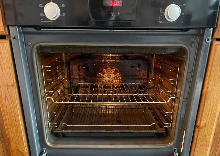 Oven cleaning Wolverhampton before professional clean — Mobile Oven Clean