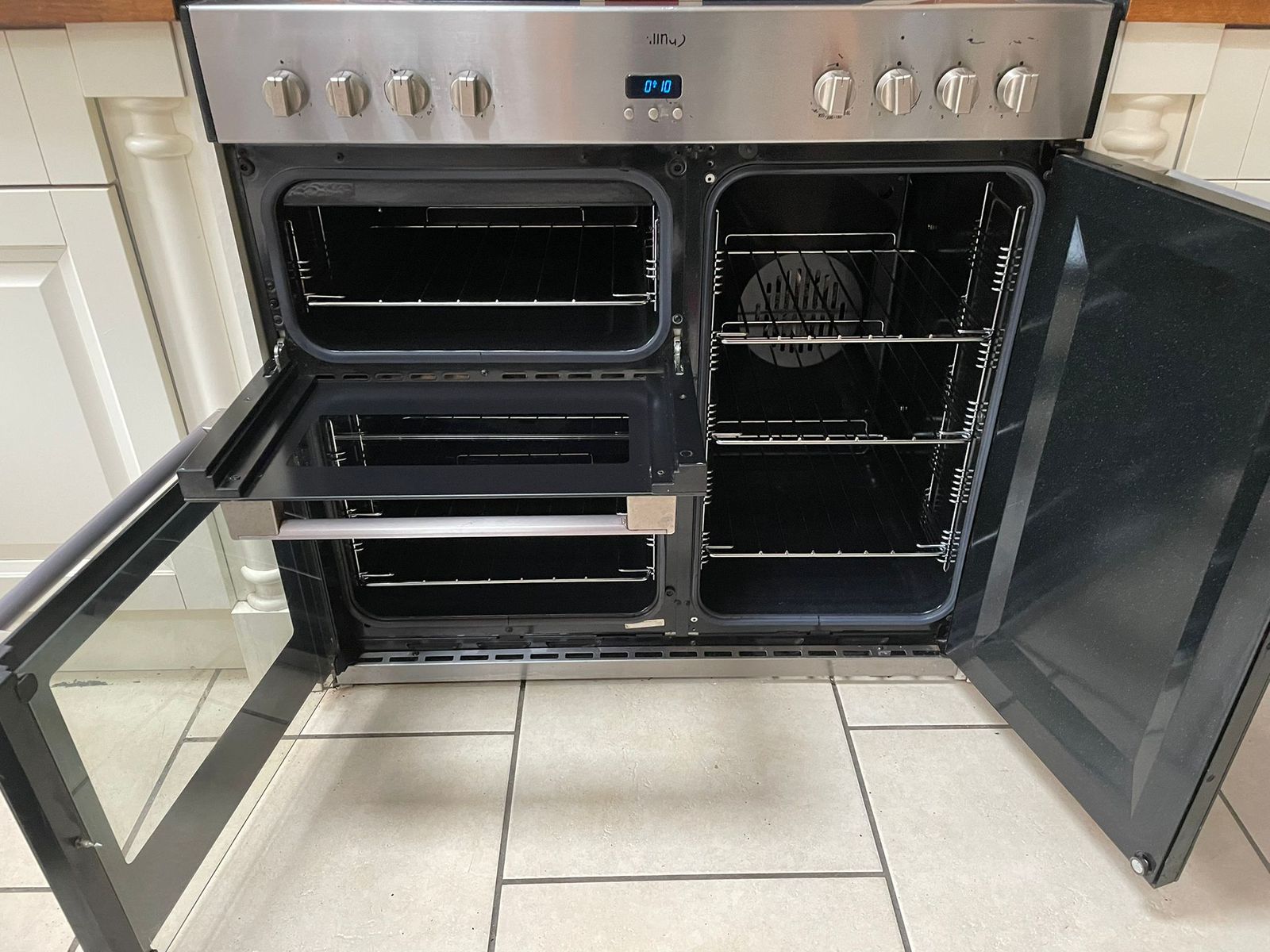 Oven Interior before professional cleaning — grease and carbon build-up